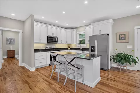 405 Pawnee Dr, Walhalla, SC 29691 photo 9