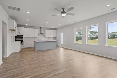 Living - 555 Hydrangea St #LOT 47, Seneca, SC 29678 photo 4 of 4