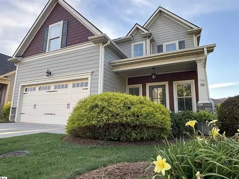 330 Belle Oaks Dr, Simpsonville, SC 29680