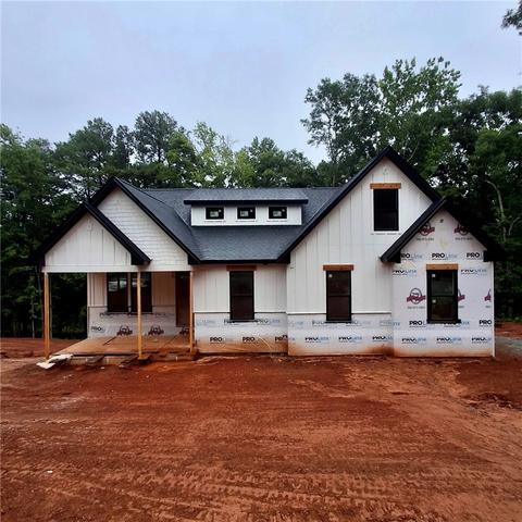 1411 Stonehurst Dr, Anderson, SC 29621