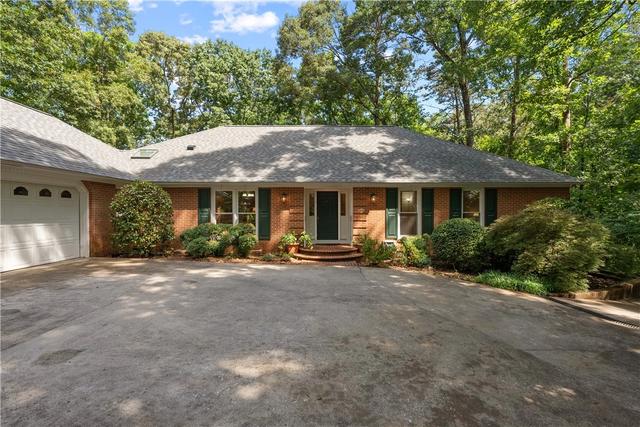 1210 Cane Creek Dr, Seneca, SC 29672
