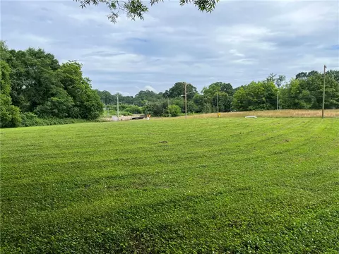 237 E Main St, Pendleton, SC 29670