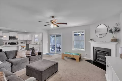 128 Sunny Point Loop, Central, SC 29630 photo 6