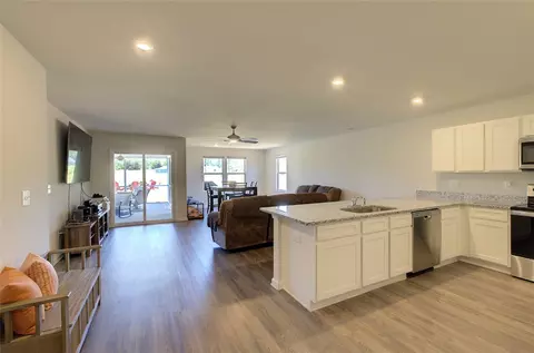 Entry Way - 408 Chadwick Ln, Walhalla, SC 29691 photo 3 of 3