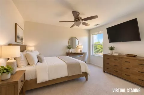 Bedroom - 408 Chadwick Ln, Walhalla, SC 29691 photo 7 of 11