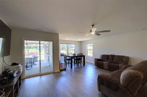 Living - 408 Chadwick Ln, Walhalla, SC 29691 photo 1 of 1