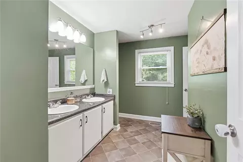 108 Tarrant St, Central, SC 29630 photo 22