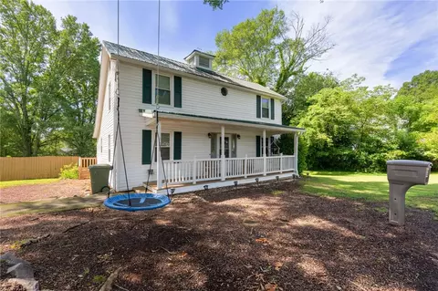 108 Tarrant St, Central, SC 29630 photo 3
