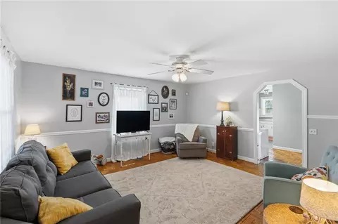 108 Tarrant St, Central, SC 29630 photo 7