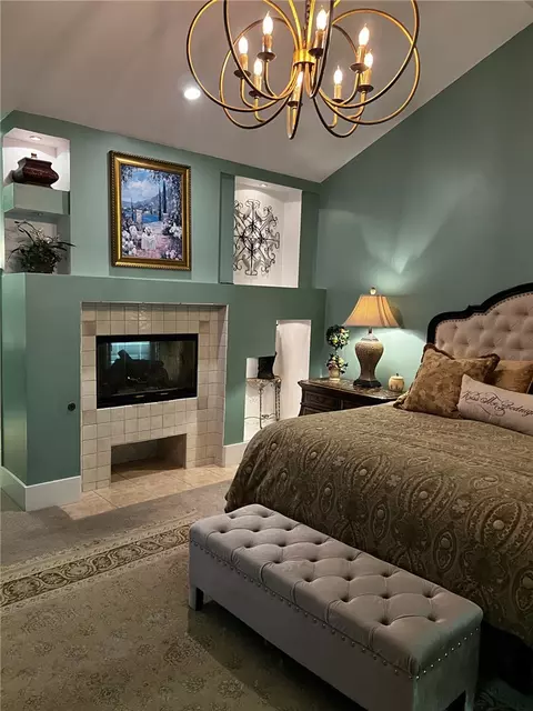 Bedroom - 406 E Waterside Dr, Seneca, SC 29672 photo 2 of 3