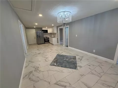Living - 302 Sirrine St, Honea Path, SC 29654 photo 2 of 2