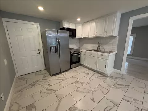 Kitchen - 302 Sirrine St, Honea Path, SC 29654 photo 2 of 2