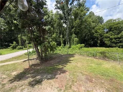 Exterior - 302 Sirrine St, Honea Path, SC 29654 photo 3 of 4