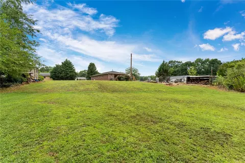 Exterior - 114 1st St, Central, SC 29630 photo 7 of 11
