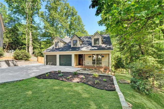 105 Summer Creek Ct, Greer, SC 29650