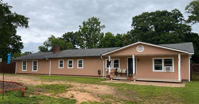 300 Baldwin St, Honea Path, SC 29654