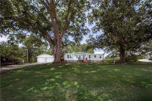 1059 Belle Shoals Rd, Pickens, SC 29671