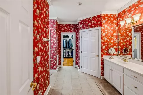 Bath - 616 Shefwood Dr, Easley, SC 29642 photo 1 of 4