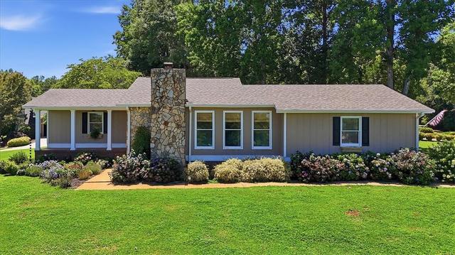 1800 Grandview Dr, Seneca, SC 29672