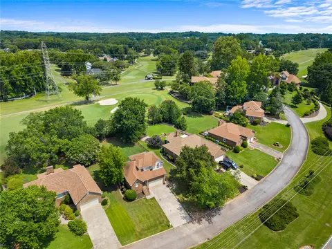View/Area - 109 Prestwick Ct, Easley, SC 29642 photo 2 of 5