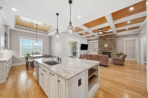 201 Harbor Point Rd, Seneca, SC 29672 photo 15