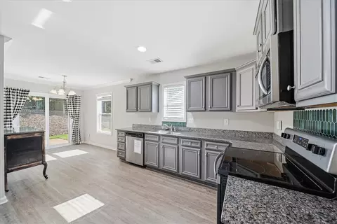 417 Laurel Grove Ct, Seneca, SC 29678 photo 9