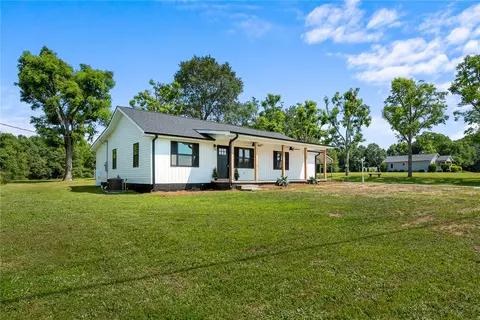 523 Crawford Rd, Belton, SC 29627