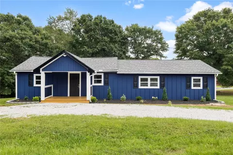 418 Old River Rd, Pelzer, SC 29669
