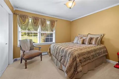 Bedroom - 706 Pinewood Dr, Pendleton, SC 29670 photo 1 of 5