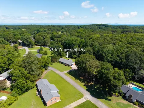 View/Area - 706 Pinewood Dr, Pendleton, SC 29670 photo 4 of 4