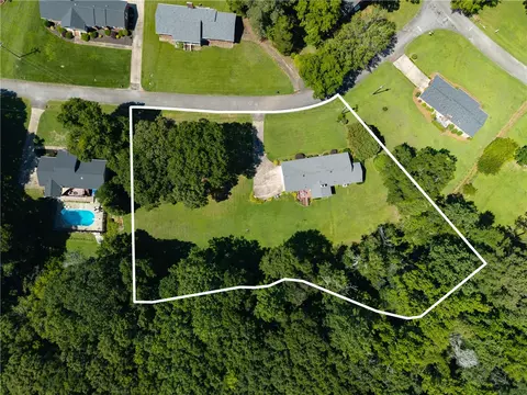 View/Area - 706 Pinewood Dr, Pendleton, SC 29670 photo 1 of 4