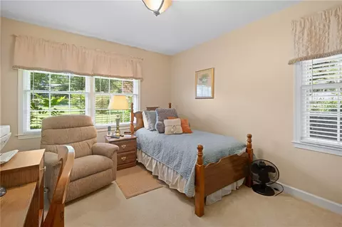 Bedroom - 706 Pinewood Dr, Pendleton, SC 29670 photo 2 of 5
