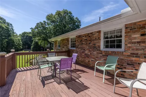 Exterior - 706 Pinewood Dr, Pendleton, SC 29670 photo 3 of 9