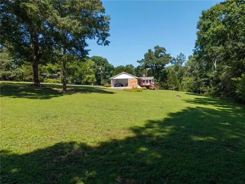Exterior - 706 Pinewood Dr, Pendleton, SC 29670 photo 6 of 9