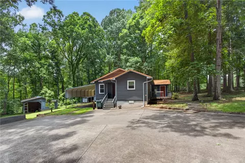 230 Dickard Rd, Seneca, SC 29672