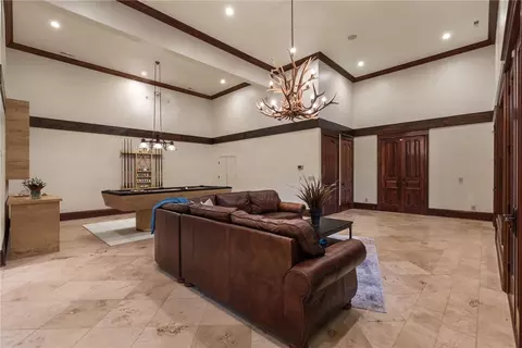 Living - 264 Featherstone Dr, Sunset, SC 29685 photo 5 of 6