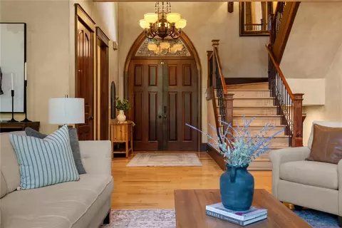 Entry Way - 264 Featherstone Dr, Sunset, SC 29685 photo 1 of 2
