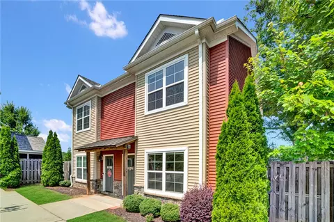 Exterior - 235 Pendleton Rd #L2, Clemson, SC 29631 photo 3 of 11