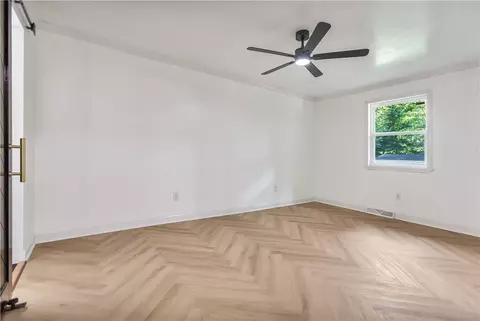 Bedroom - 809 Paige Rd, Honea Path, SC 29654 photo 2 of 4