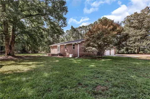 Exterior - 809 Paige Rd, Honea Path, SC 29654 photo 6 of 9
