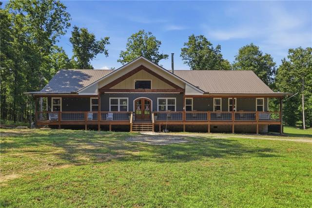 145 Night Sky Dr, Pickens, SC 29671