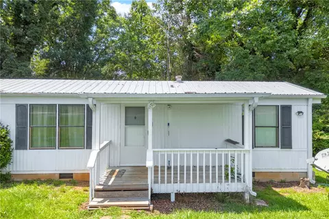 150 Newberry Rd, Walhalla, SC 29691 photo 3