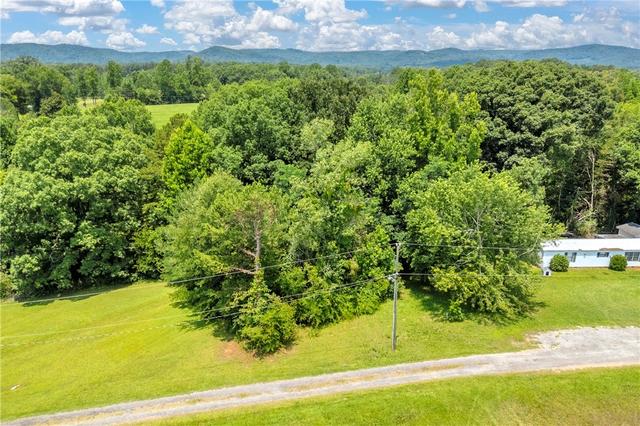 156 Newberry Rd, Walhalla, SC 29691