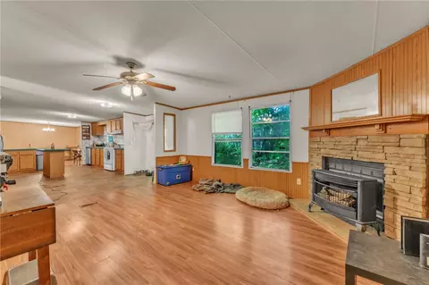 110 Diane Dr, Easley, SC 29640 photo 6