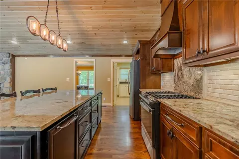 214 Spring Dr, Easley, SC 29642 photo 9