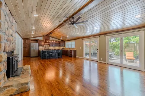 214 Spring Dr, Easley, SC 29642 photo 4