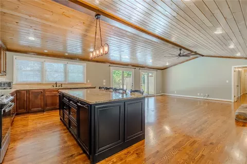 214 Spring Dr, Easley, SC 29642 photo 13