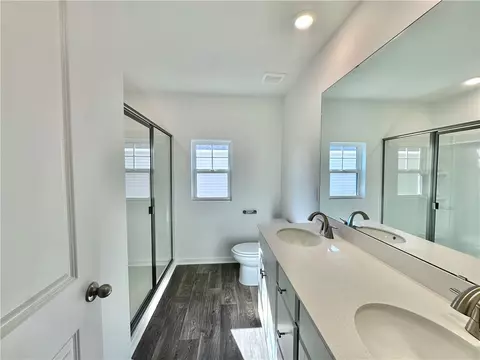Bath - 563 Seaborn Cir, Pendleton, SC 29670 photo 2 of 4