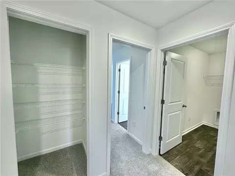 Entry Way - 563 Seaborn Cir, Pendleton, SC 29670 photo 4 of 6