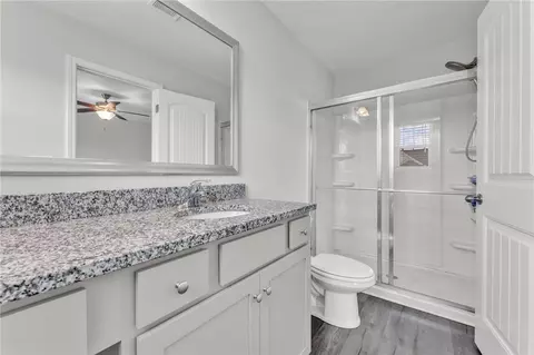 Bath - 208 Samuel St, Pendleton, SC 29670 photo 1 of 2